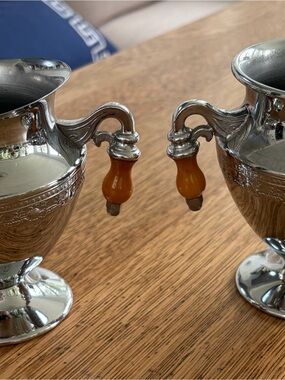Source Unknown Silver-Plated Creamer and Sugar with Amber Handles